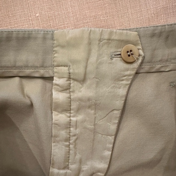 Prada Cropped Khaki Pants. - Picture 3 of 4